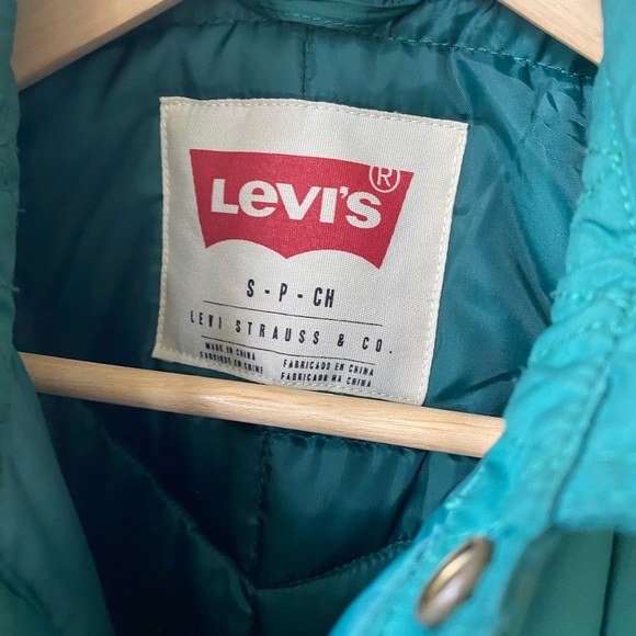 Levi’s Jacket - Picture 2 of 4